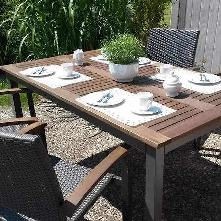 Haus Boehler Muschel *